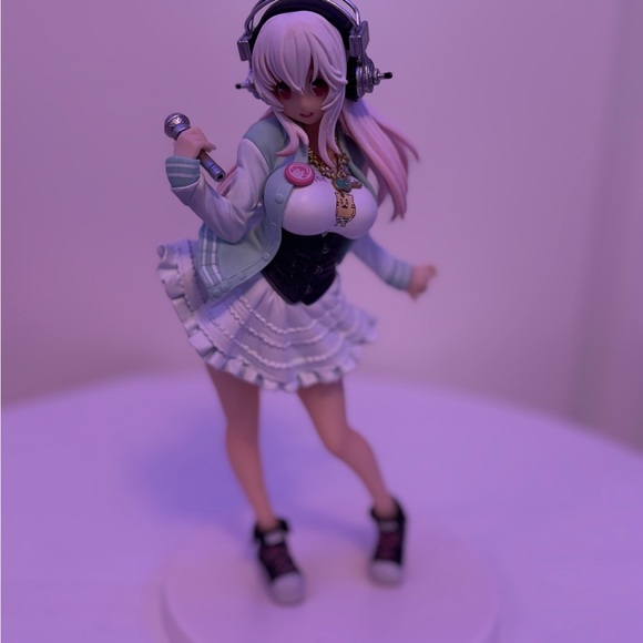 Banpresto Super Sonico SQ 8" Figure - Picture 5 of 5